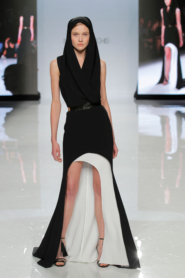 ilovebrides.pt Isabel Sanchis 2018 Barcelona Bridal Fashion Week 2017